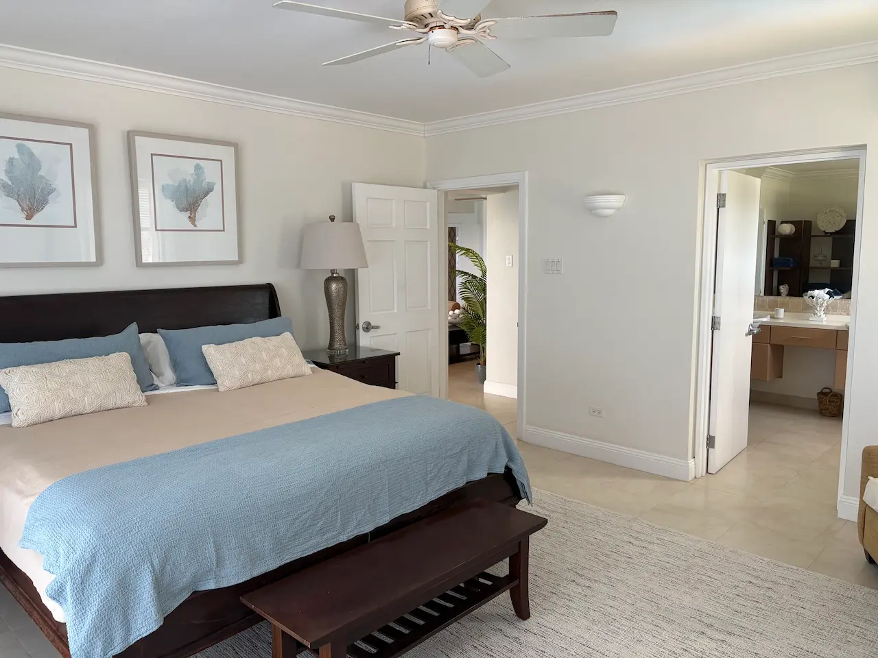Master bed 4 41 SANDY HOOK – EXECUTIVE RENTAL